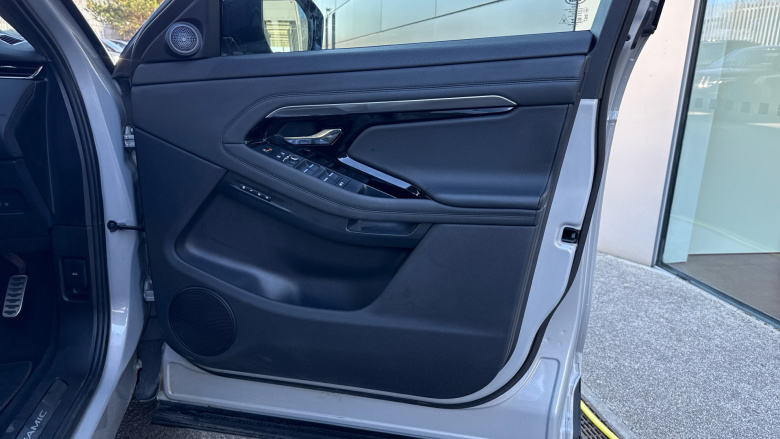 Land Rover Range Rover Evoque 1.5 P300e R-Dynamic SE 5dr Auto Hatchback